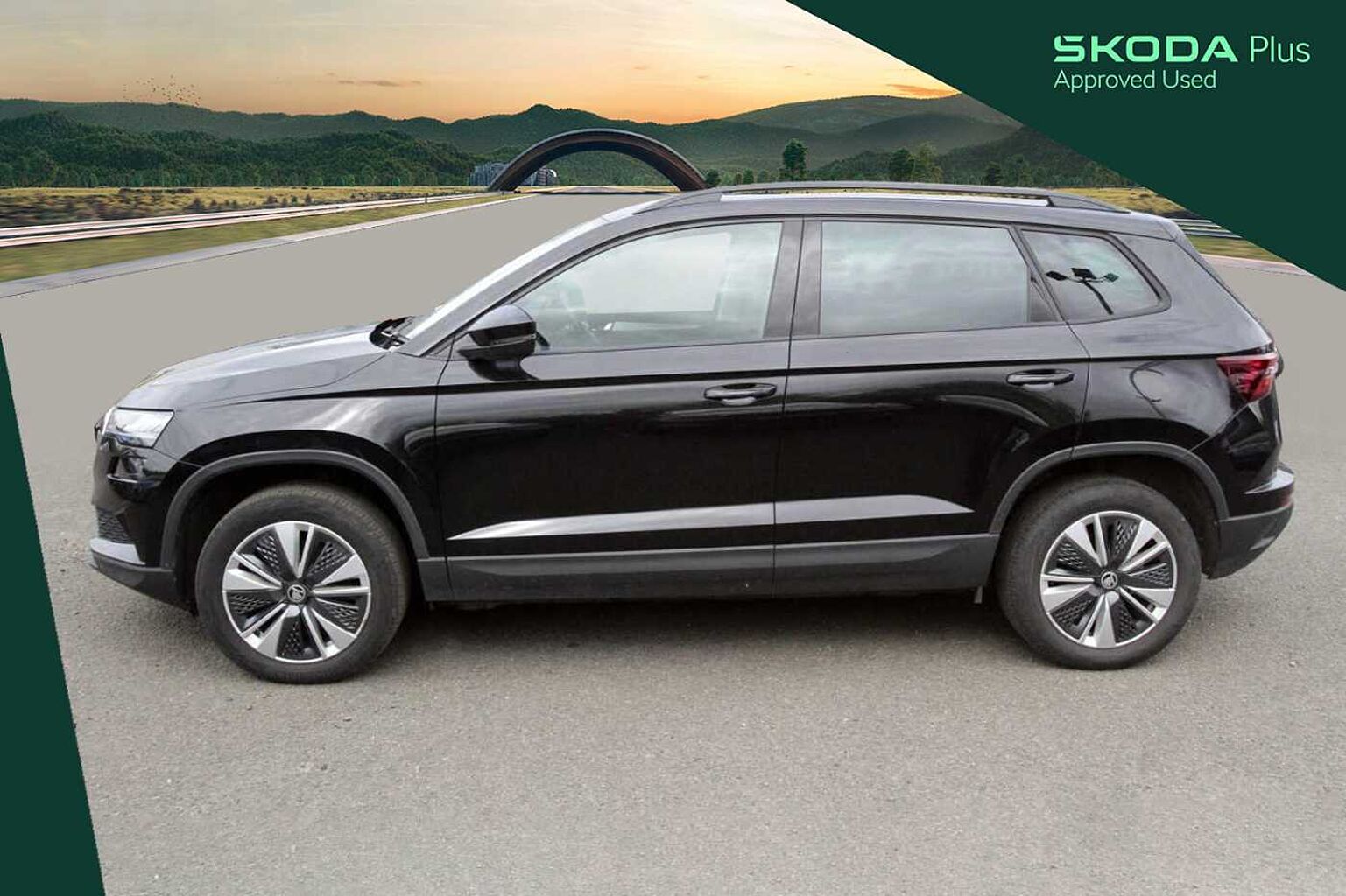 SKODA Karoq SE Drive 1.5 TSI 150 PS DSG **AUTOMATIC**