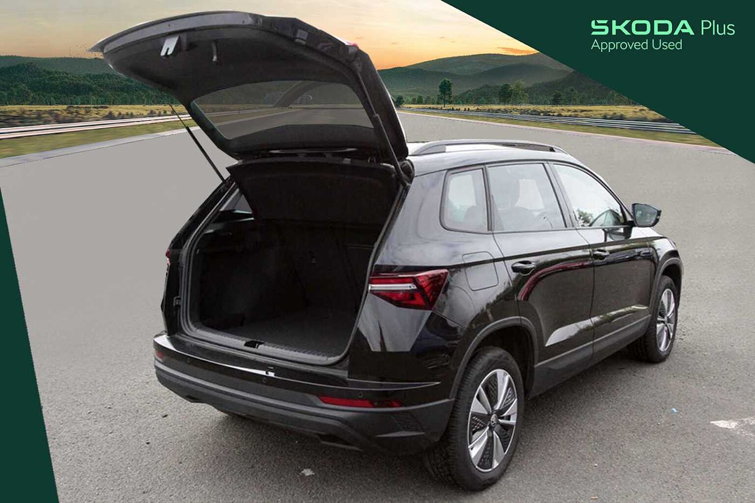 SKODA Karoq SE Drive 1.5 TSI 150 PS DSG **AUTOMATIC**