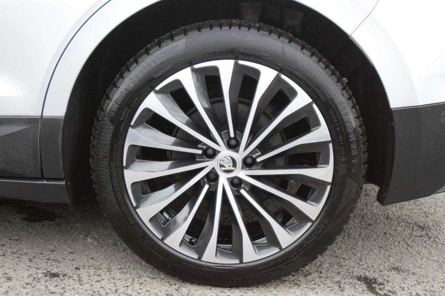 SKODA Enyaq Estate 210kW 85 Edition Suite 82kWh 5dr Auto Maxx Pack
